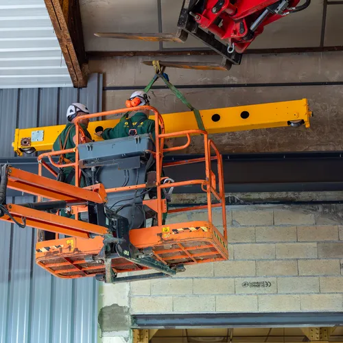 A Tailored Verlinde Overhead Crane Solution from DOSSOT for DRUMEL Industrie